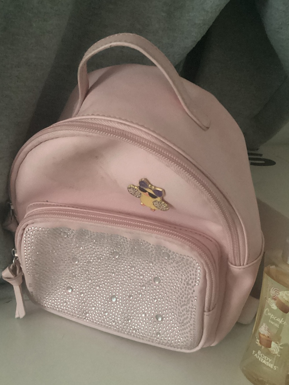 Cute pink backpack!!🌸💕💖🌷🎀💄